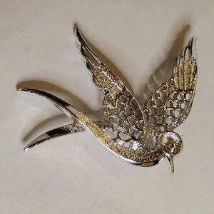 Vintage Silver‎ Tone Sarah Coventry Bird in Flight Signed Brooch